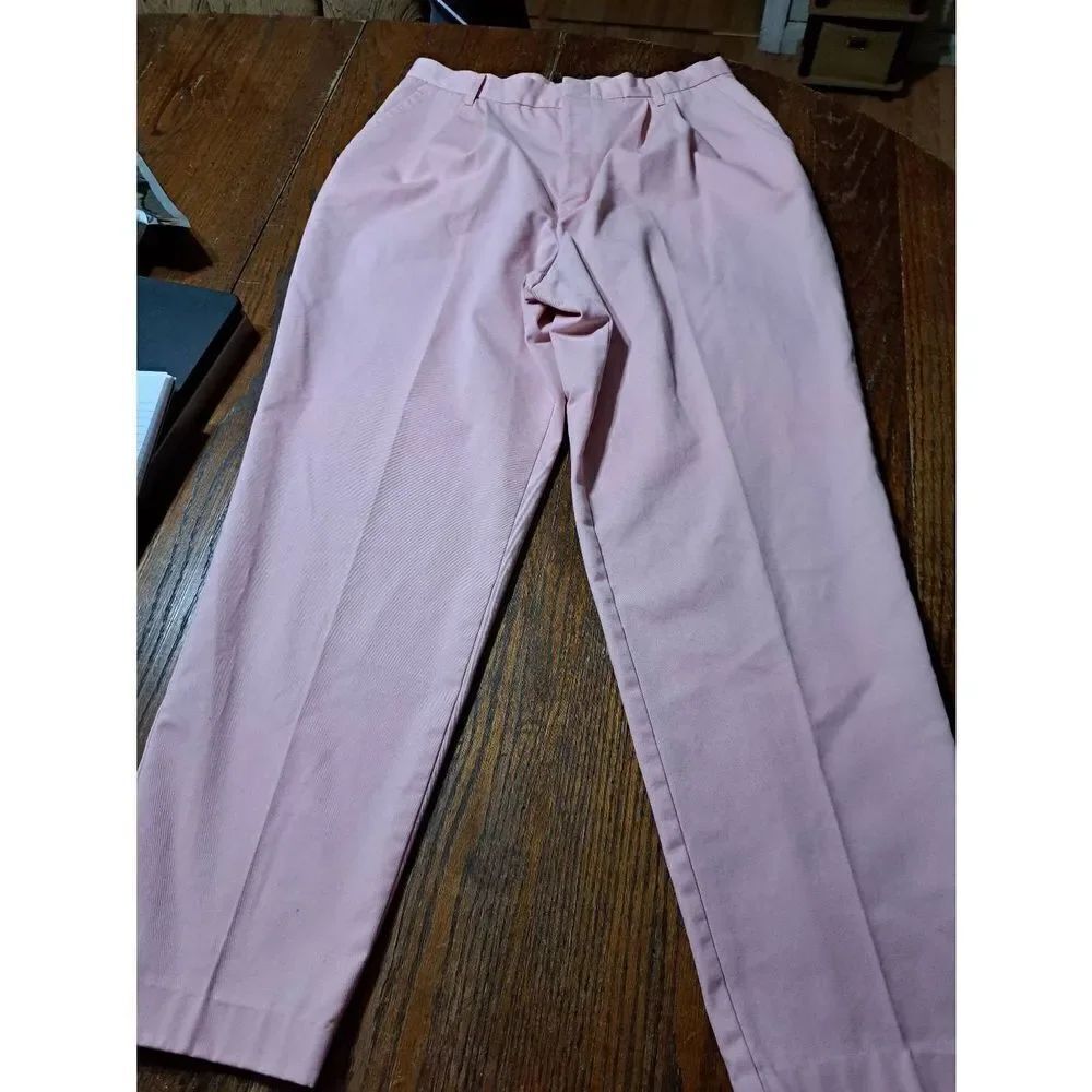Vintage Size 14 Chic Pink Pleated Front and Leg High Waist Pants with Pockets